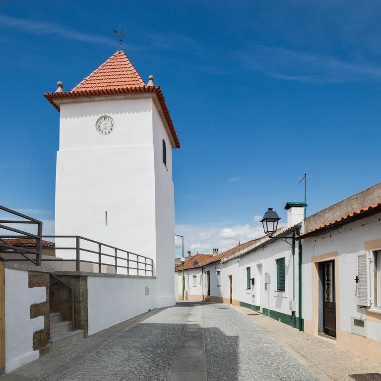 Alojamento Rural de Colmeais Hostal Exterior foto